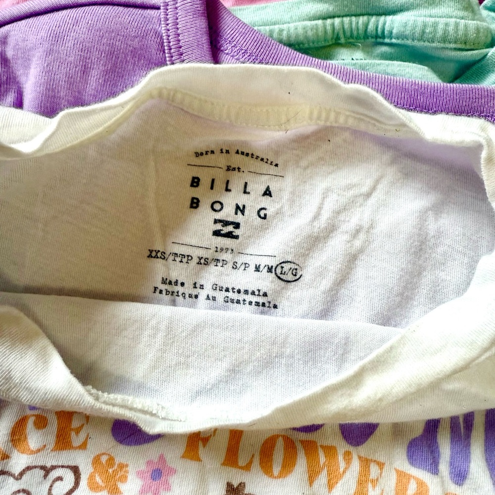 Billabong 4 Girls size L Graphic Tee Collection - Picture 11 of 12